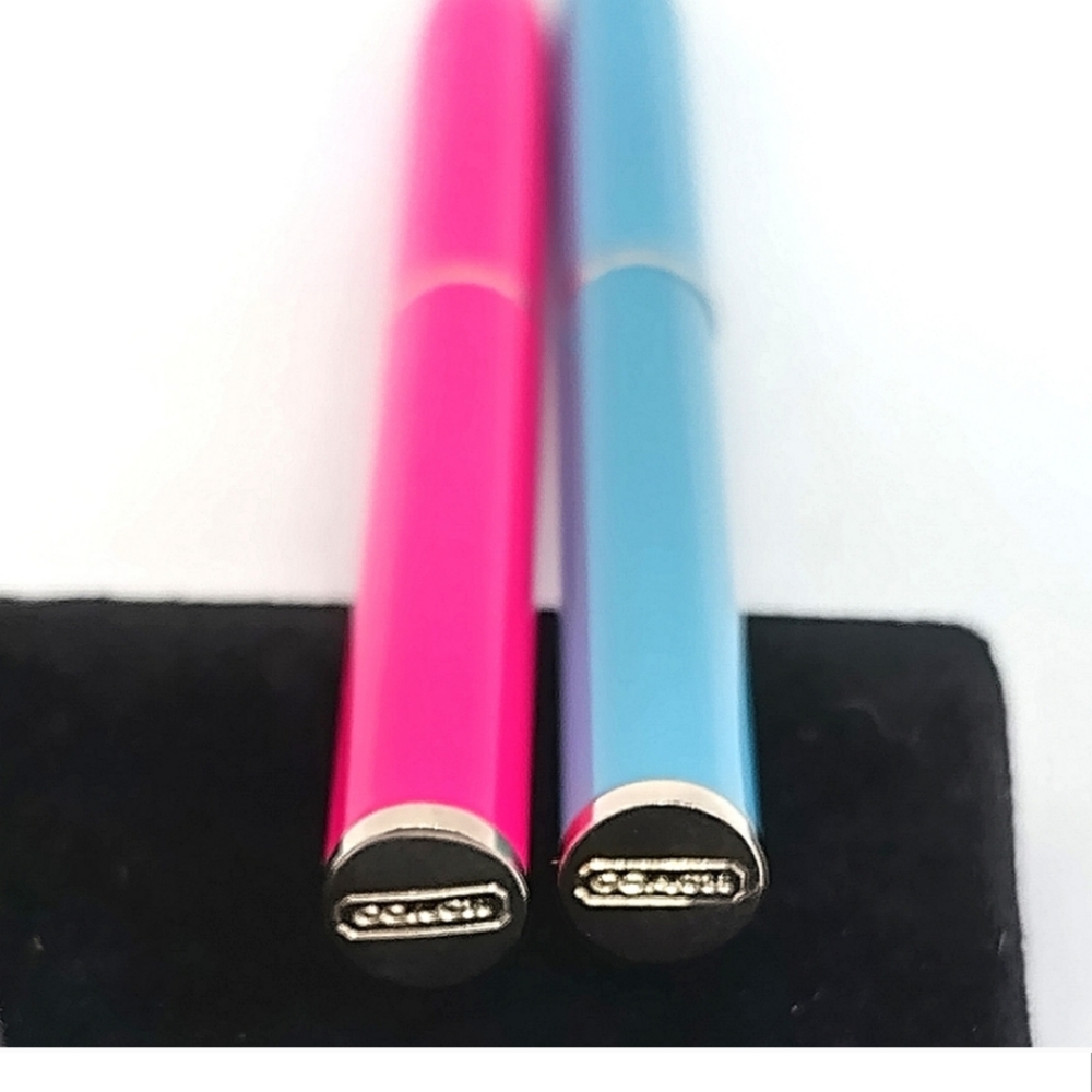 Vintage COACH Mini Wallet Pens- Rare - Picture 3 of 5